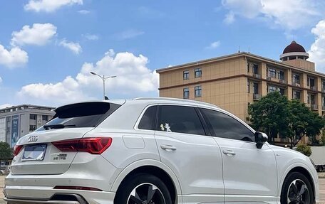 Audi Q3, 2022 год, 2 005 000 рублей, 4 фотография