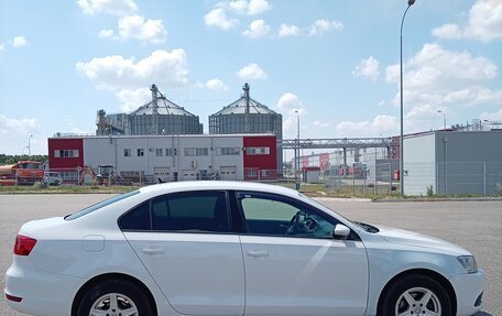 Volkswagen Jetta VI, 2013 год, 720 000 рублей, 7 фотография