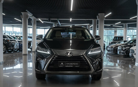 Lexus RX IV рестайлинг, 2019 год, 4 300 000 рублей, 3 фотография