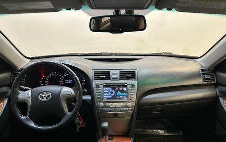 Toyota Camry, 2011 год, 940 000 рублей, 5 фотография