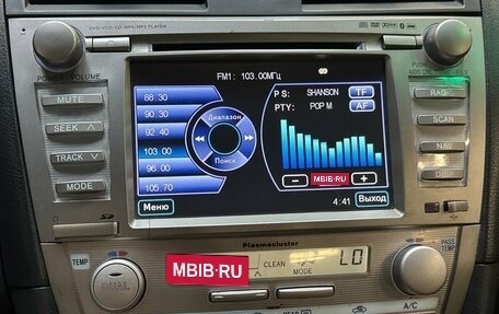 Toyota Camry, 2011 год, 940 000 рублей, 7 фотография