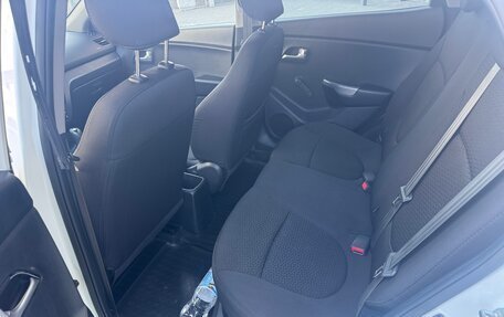 KIA Rio III рестайлинг, 2014 год, 790 000 рублей, 17 фотография