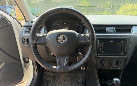 Skoda Rapid I, 2015 год, 800 000 рублей, 14 фотография