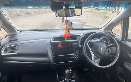 Honda Fit III, 2019 год, 1 200 000 рублей, 9 фотография