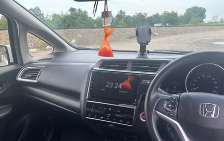 Honda Fit III, 2019 год, 1 200 000 рублей, 12 фотография