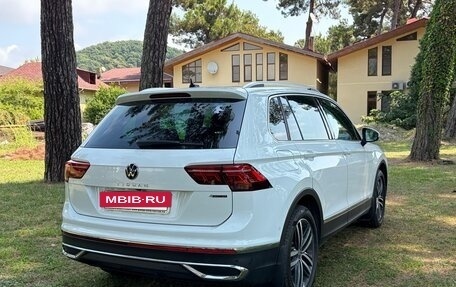Volkswagen Tiguan II, 2021 год, 2 890 000 рублей, 5 фотография