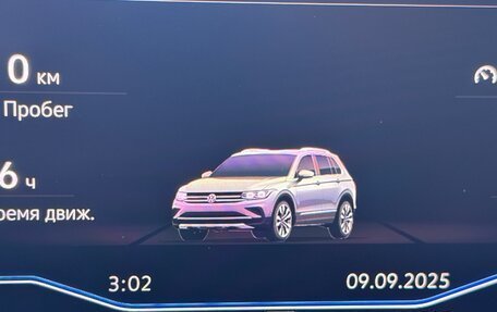 Volkswagen Tiguan II, 2021 год, 2 890 000 рублей, 10 фотография