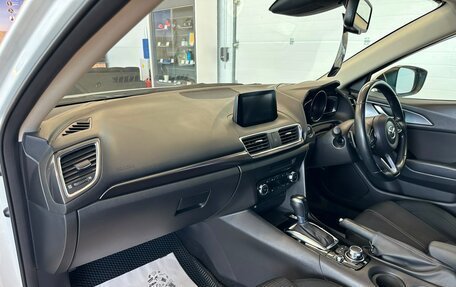 Mazda Axela, 2017 год, 1 479 000 рублей, 13 фотография