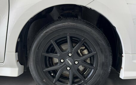 Toyota Sienta I, 2013 год, 995 000 рублей, 6 фотография