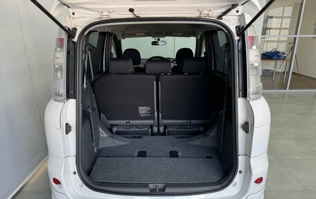 Toyota Sienta I, 2013 год, 995 000 рублей, 20 фотография