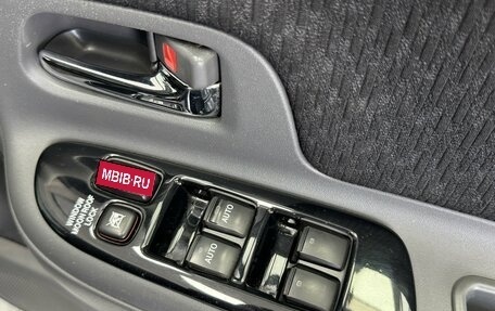Toyota Sienta I, 2013 год, 995 000 рублей, 11 фотография