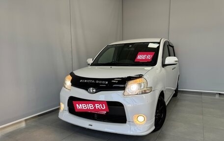 Toyota Sienta I, 2013 год, 995 000 рублей, 22 фотография