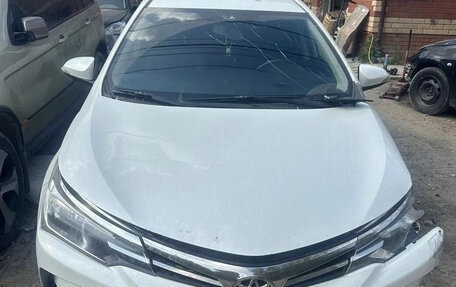 Toyota Corolla, 2018 год, 620 000 рублей, 2 фотография
