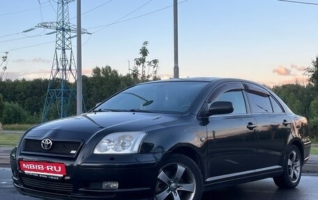 Toyota Avensis III рестайлинг, 2004 год, 750 000 рублей, 2 фотография