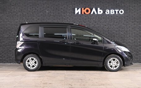 Honda Freed I, 2012 год, 1 100 000 рублей, 8 фотография