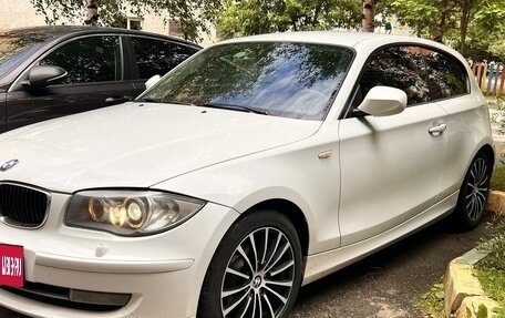 BMW 1 серия, 2011 год, 770 000 рублей, 4 фотография