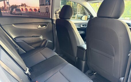 KIA Rio IV, 2022 год, 1 815 000 рублей, 34 фотография