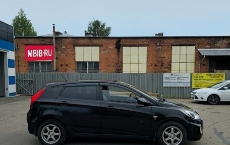 Hyundai Solaris II рестайлинг, 2013 год, 560 000 рублей, 6 фотография