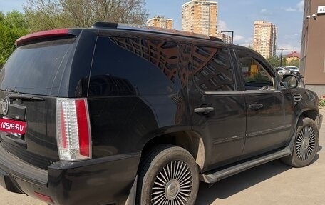 Cadillac Escalade III, 2007 год, 1 390 000 рублей, 4 фотография