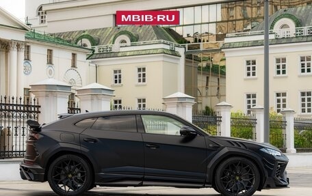 Lamborghini Urus I, 2021 год, 30 000 000 рублей, 8 фотография