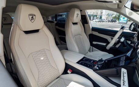 Lamborghini Urus I, 2021 год, 30 000 000 рублей, 10 фотография