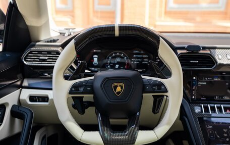 Lamborghini Urus I, 2021 год, 30 000 000 рублей, 19 фотография
