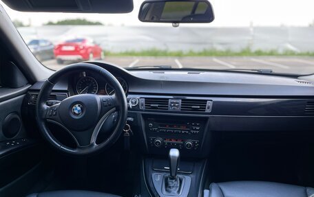 BMW 3 серия, 2011 год, 1 050 000 рублей, 9 фотография