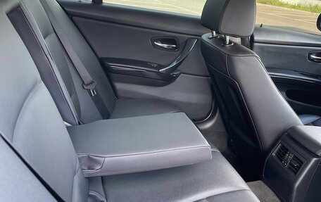 BMW 3 серия, 2011 год, 1 050 000 рублей, 15 фотография