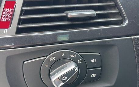 BMW 3 серия, 2011 год, 1 050 000 рублей, 19 фотография