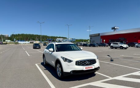 Infiniti FX II, 2011 год, 2 200 000 рублей, 10 фотография