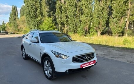 Infiniti FX II, 2011 год, 2 200 000 рублей, 5 фотография