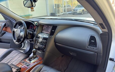 Infiniti FX II, 2011 год, 2 200 000 рублей, 24 фотография