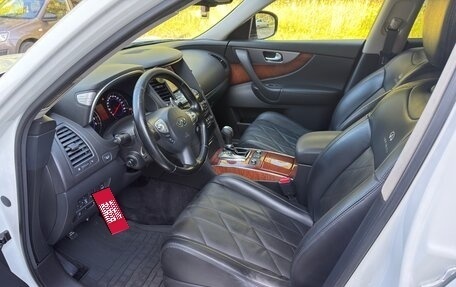 Infiniti FX II, 2011 год, 2 200 000 рублей, 17 фотография
