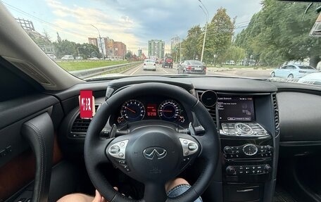 Infiniti FX II, 2011 год, 2 200 000 рублей, 28 фотография