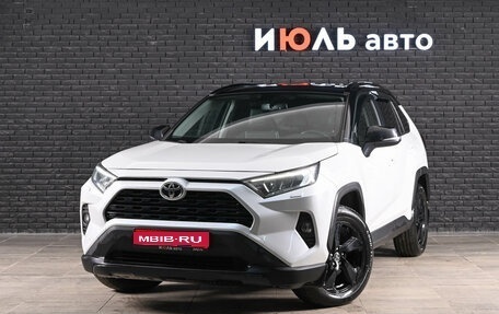 Toyota RAV4, 2022 год, 4 100 000 рублей, 1 фотография