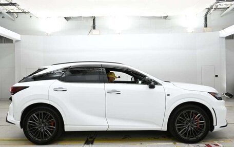 Lexus RX IV рестайлинг, 2023 год, 7 190 000 рублей, 3 фотография
