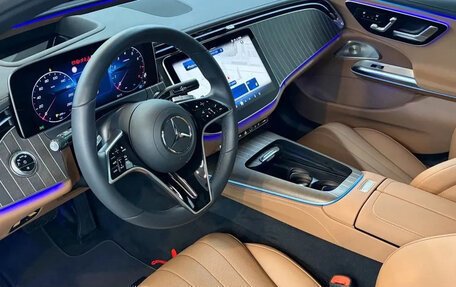 Mercedes-Benz E-Класс, 2025 год, 7 150 000 рублей, 10 фотография