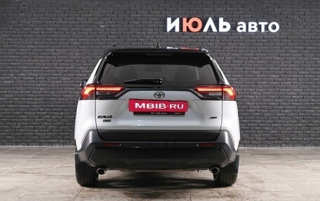 Toyota RAV4, 2022 год, 4 100 000 рублей, 5 фотография