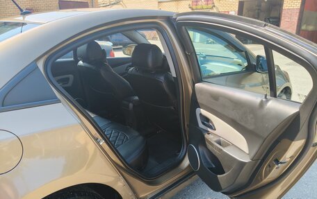 Chevrolet Cruze II, 2014 год, 650 000 рублей, 15 фотография