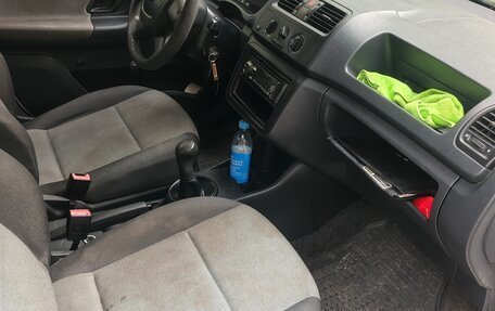 Skoda Fabia II, 2010 год, 220 000 рублей, 6 фотография
