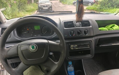 Skoda Fabia II, 2010 год, 220 000 рублей, 7 фотография