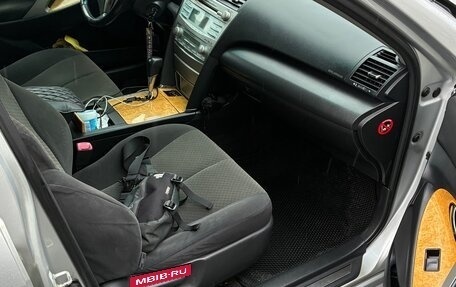 Toyota Camry, 2007 год, 950 000 рублей, 11 фотография