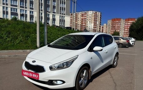 KIA cee'd III, 2014 год, 1 200 000 рублей, 2 фотография