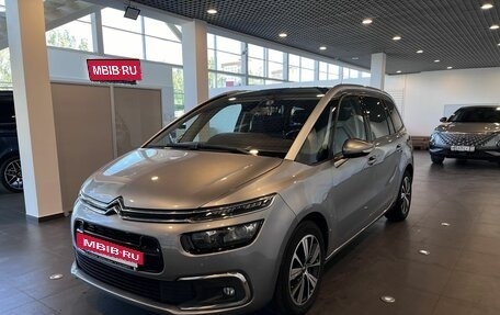 Citroen C4 Picasso II рестайлинг, 2017 год, 1 420 000 рублей, 7 фотография