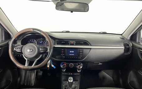 KIA Rio IV, 2018 год, 1 390 000 рублей, 16 фотография