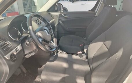 Skoda Yeti I рестайлинг, 2014 год, 949 000 рублей, 9 фотография