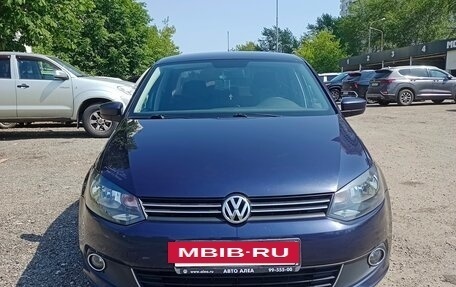 Volkswagen Polo VI (EU Market), 2012 год, 1 030 000 рублей, 8 фотография