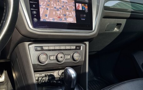 Volkswagen Tiguan II, 2019 год, 3 200 000 рублей, 11 фотография