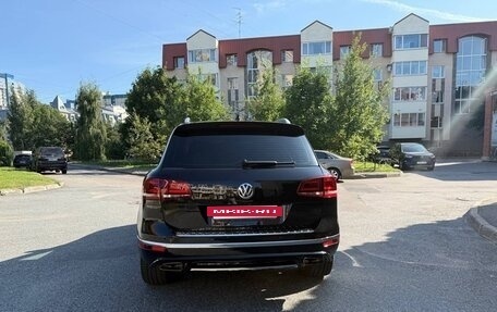 Volkswagen Touareg III, 2017 год, 3 200 000 рублей, 5 фотография