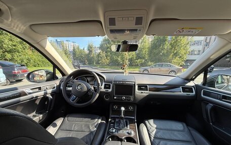 Volkswagen Touareg III, 2017 год, 3 200 000 рублей, 9 фотография